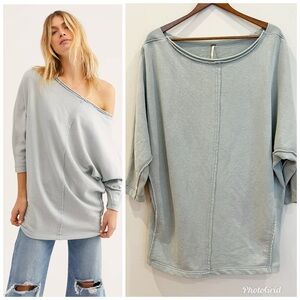 Free People Stevie Tunic Top Women Small Green Oversized Dolman Sleeves Raw Trim